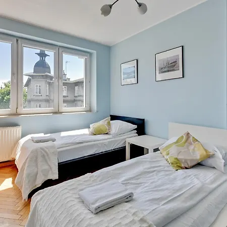 Grand - For 7 People In Lägenhet