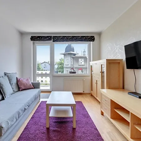 Apartment Grand - For 7 People In Sopot