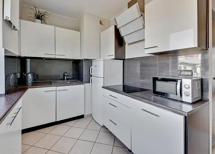 Grand - For 7 People In *